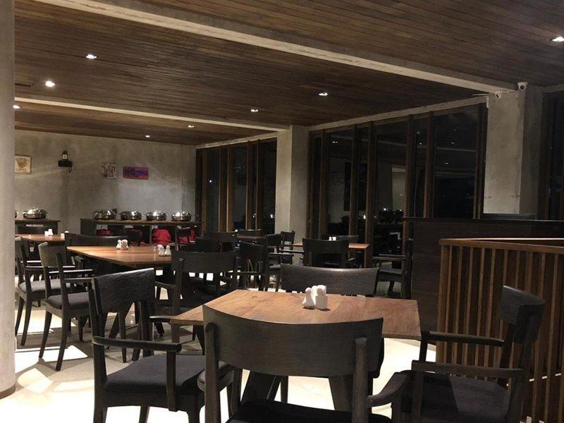 Grand Metro Puncak Hotell Cibodas Exteriör bild